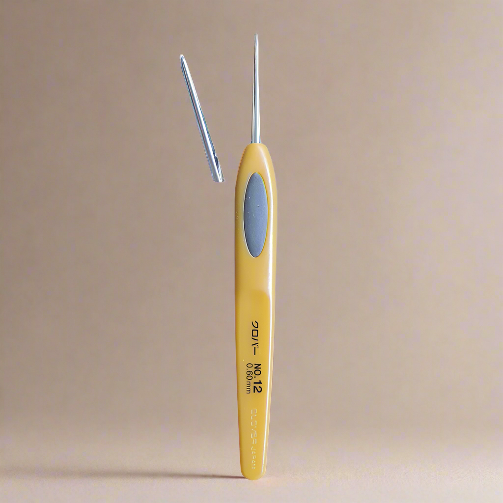 Clover Japanese Crochet Hook (0.6mm & 0.75mm)